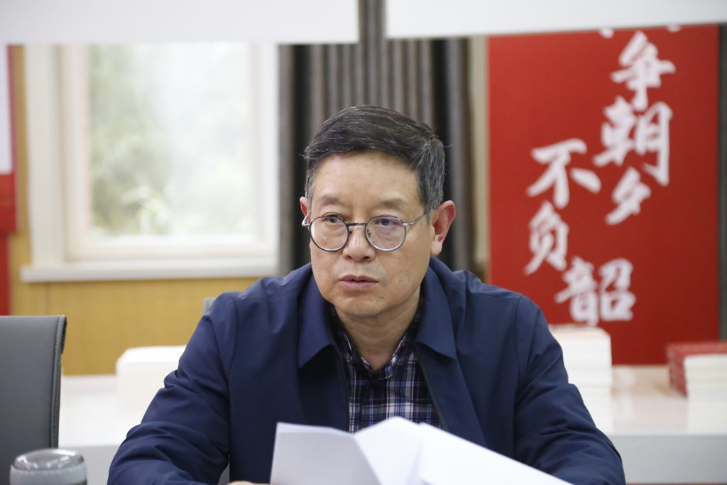 秦岭国家植物园中心组进行二零二四年第六次中心组学习 秦岭国家植物园中心组进行二零二四年第六次中心组学习
